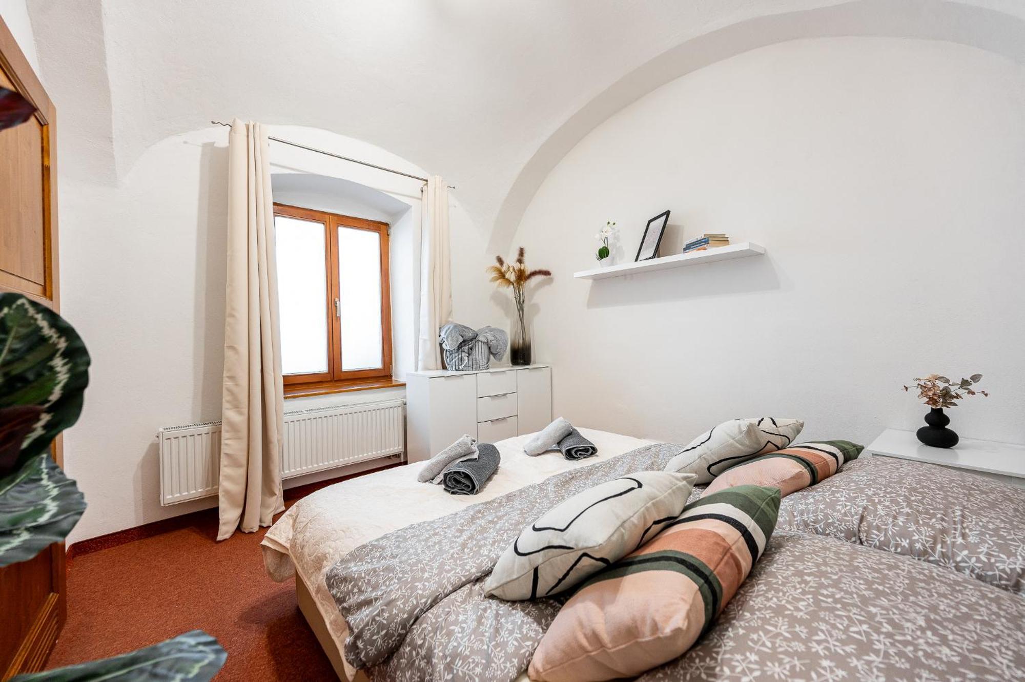 K1 Piatok Sobota Disco Cez Tyzden Tichy Apartman 科希策 外观 照片